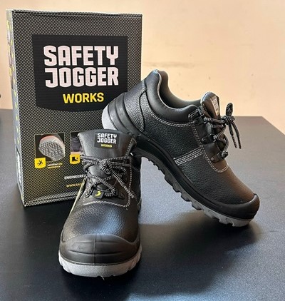 Hướng Dẫn Cách Phân Biệt Giày Bảo Hộ Lao Động Safety Jogger Thật Và Giả